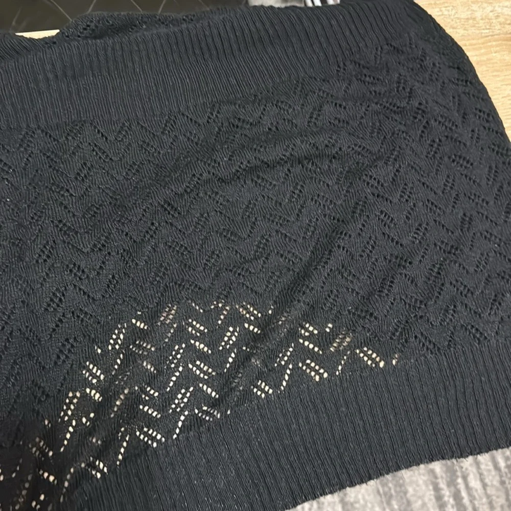 The Limited Women’s Black Infinity Cowl Scarf Millennium Y2K Fashion